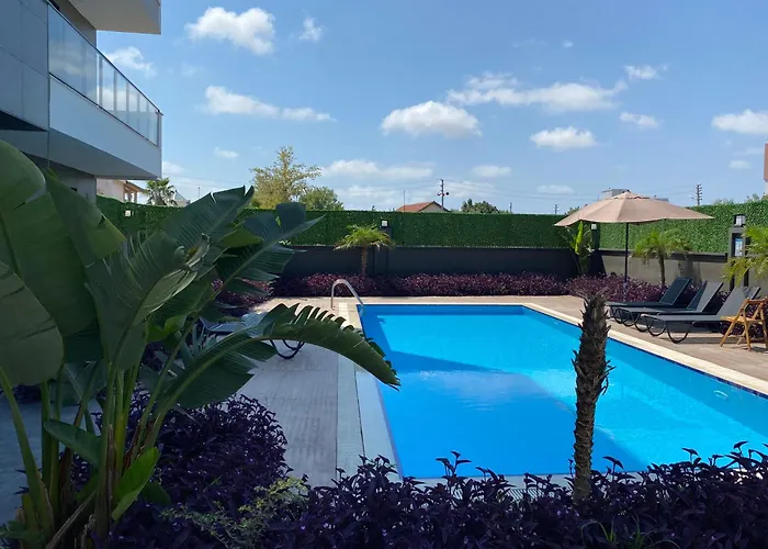 Lux 1+1 Airport View Antalya